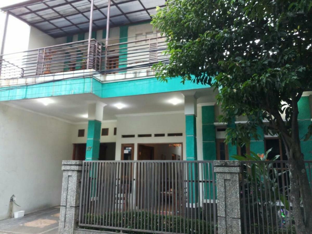 Seventeen Homestay Bandung Zewnętrze zdjęcie
